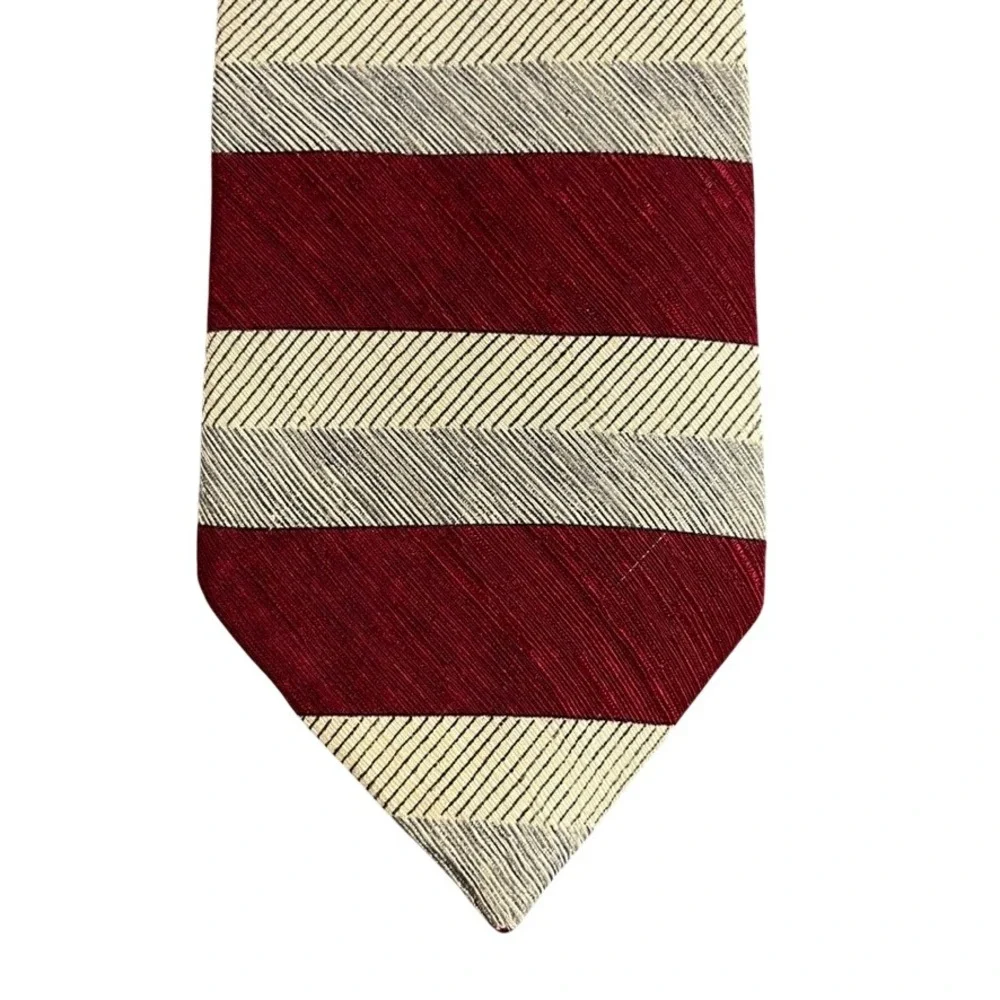 Embassy Square Mens Silk Tie Burgundy Red Cream Herringbone Striped Italy
